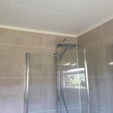 Leirsjoveien بيت للعطل Magnor